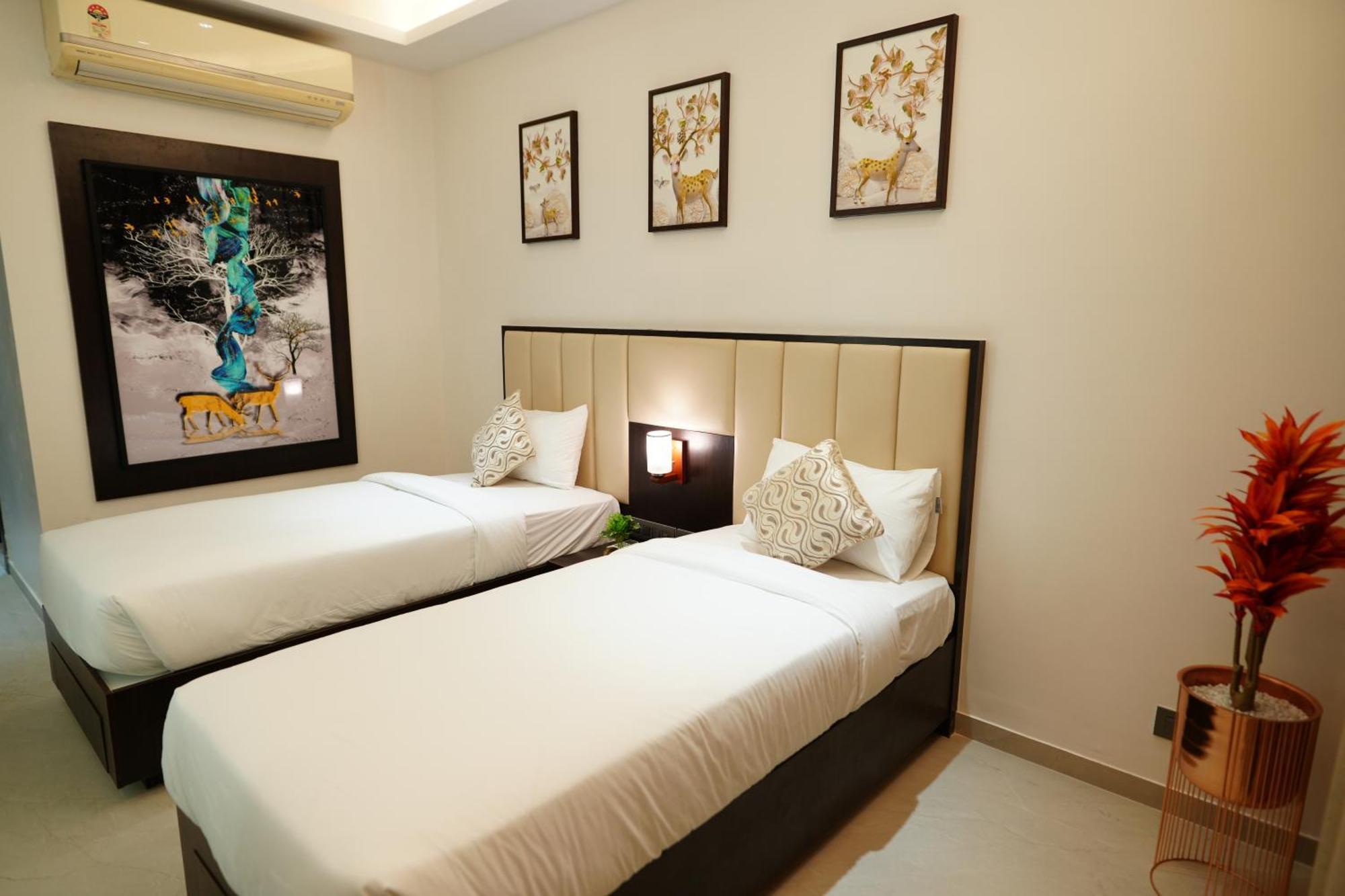 Hotel Grand Visava Lonavala Esterno foto