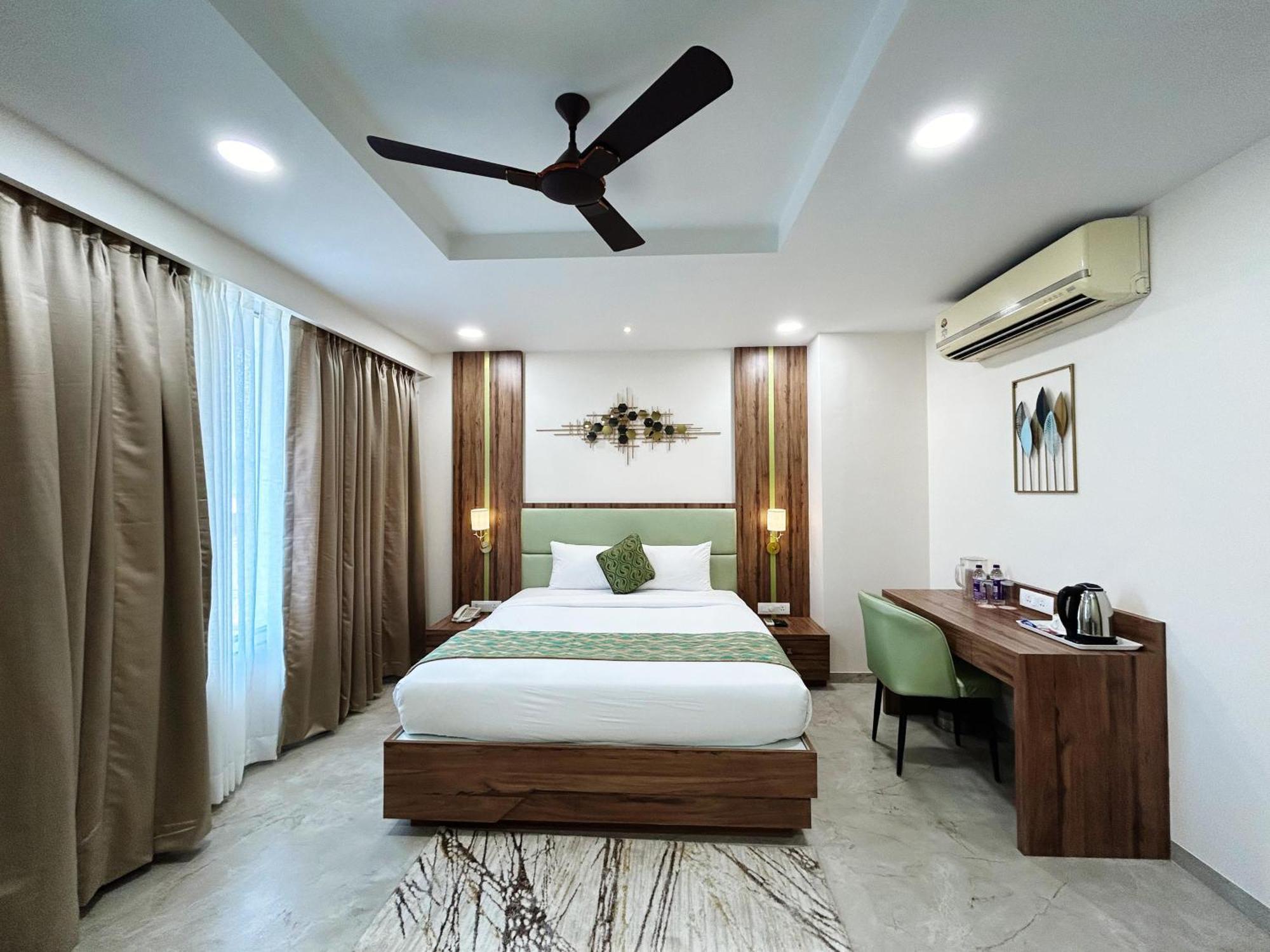 Hotel Grand Visava Lonavala Esterno foto