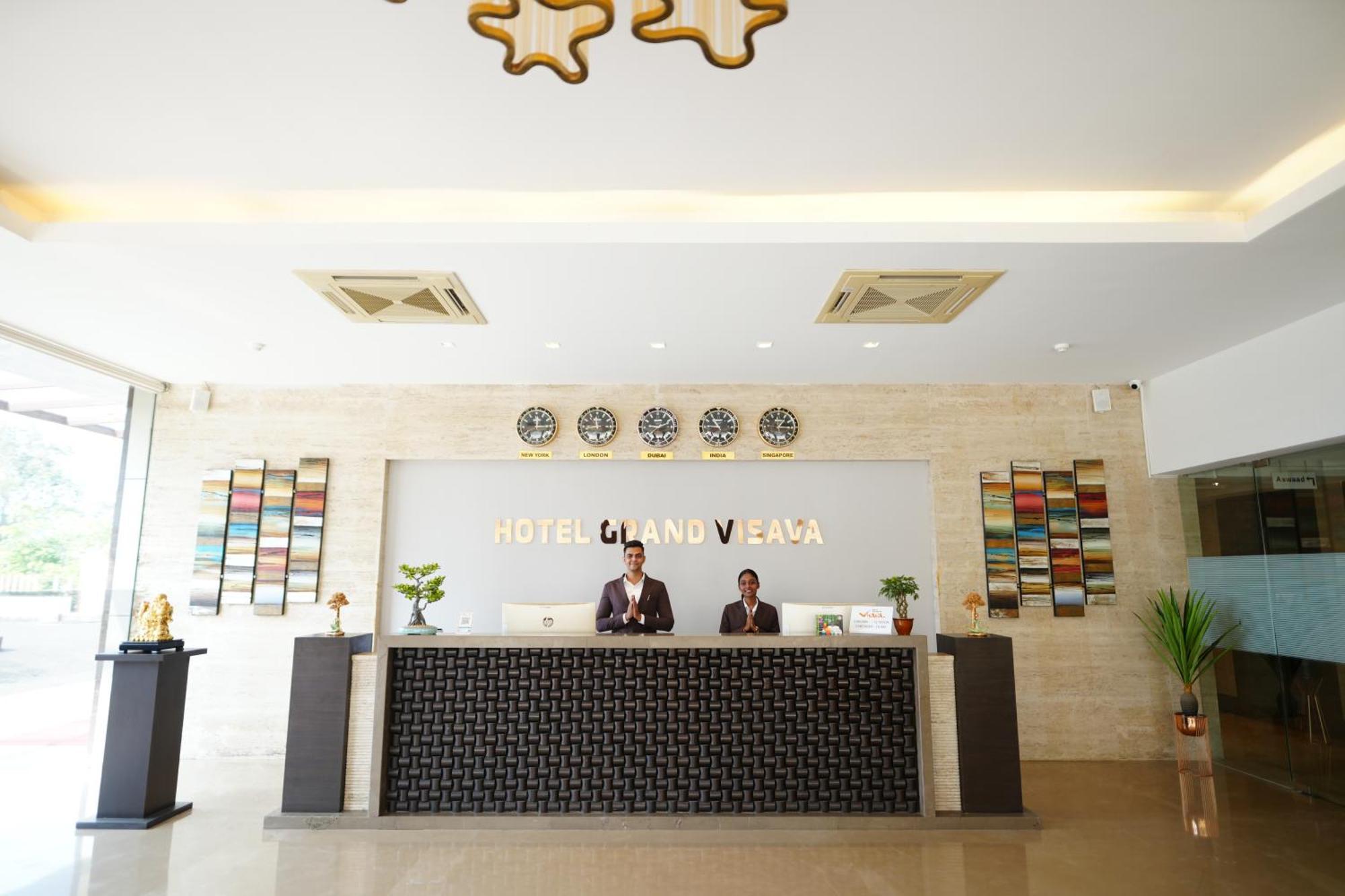 Hotel Grand Visava Lonavala Esterno foto