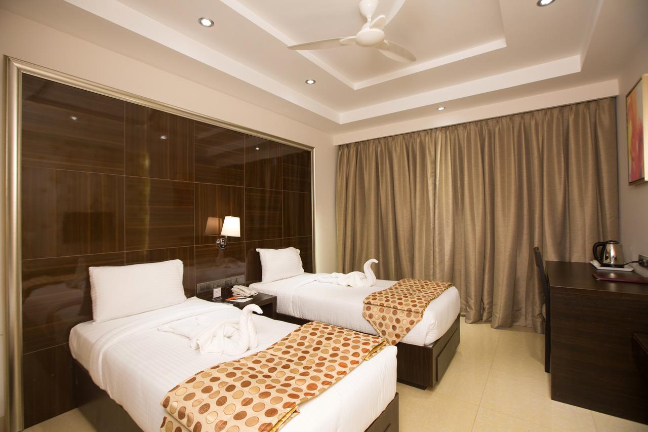 Hotel Grand Visava Lonavala Esterno foto