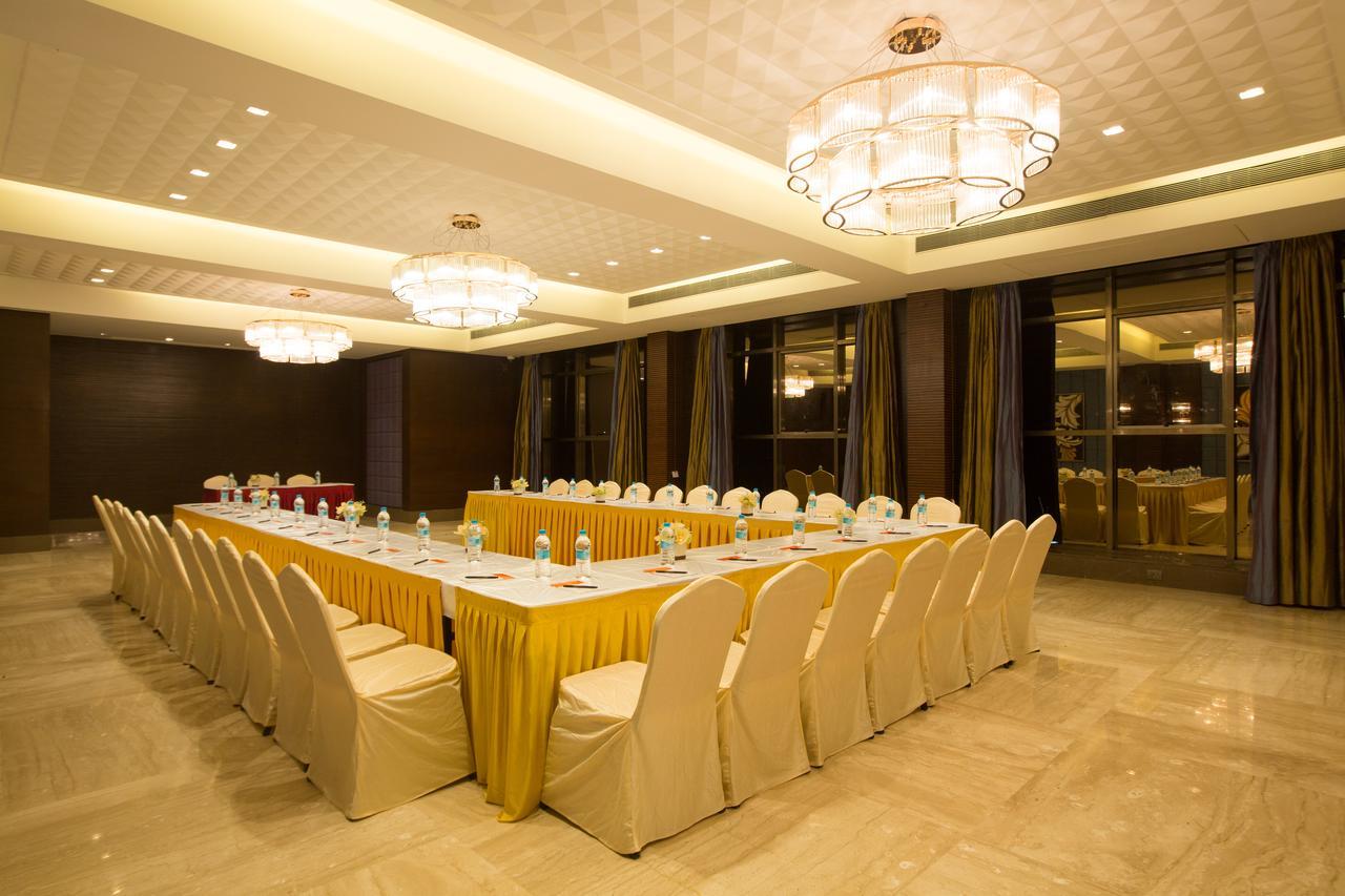Hotel Grand Visava Lonavala Esterno foto